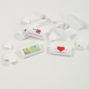 Kartonnen Hulsje met 2 huis mints