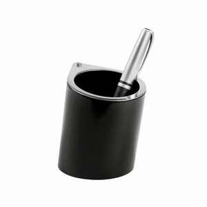 Penhouder. Zwart.